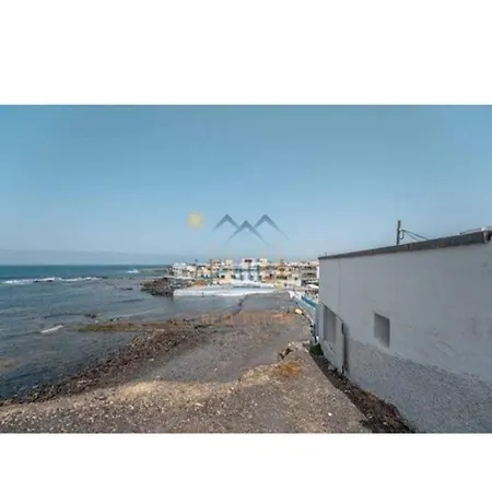 Апартаменты Ocean Front Surf House El Cotillo