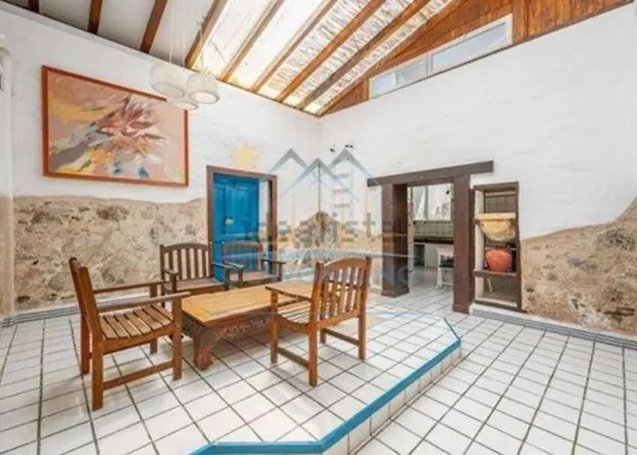 Ocean Front Surf House El Cotillo * Cotillo