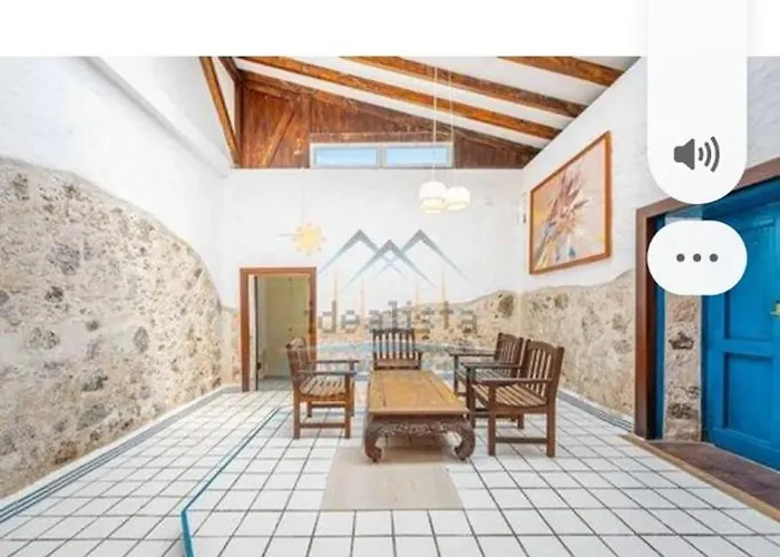 Ocean Front Surf House El Cotillo *