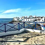 Apartman Ocean Front Surf House El