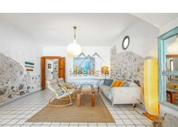 Ocean Front Surf House El Cotillo * Cotillo